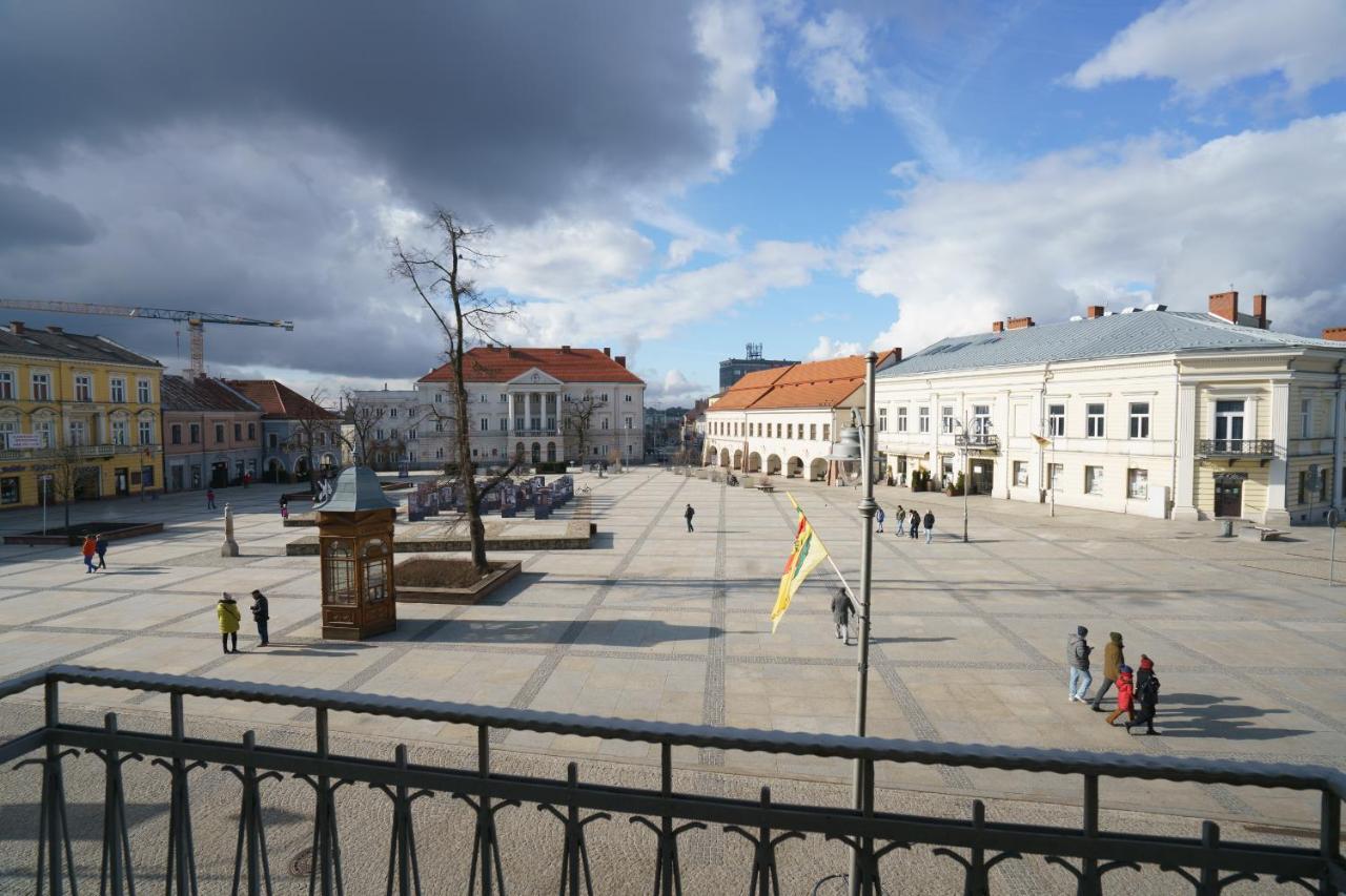 Prestige Apartment Rynek Кельце Екстер'єр фото
