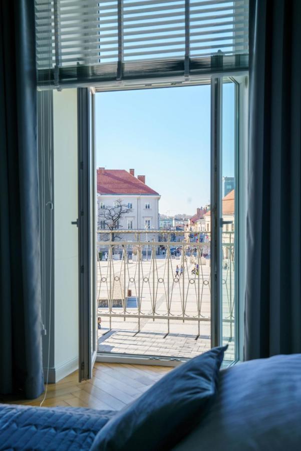 Prestige Apartment Rynek Кельце Екстер'єр фото