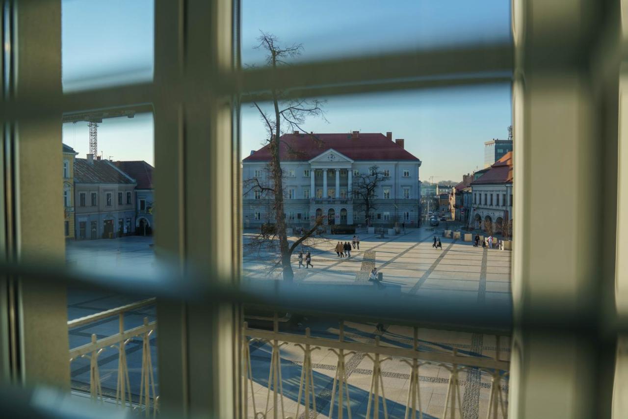 Prestige Apartment Rynek Кельце Екстер'єр фото