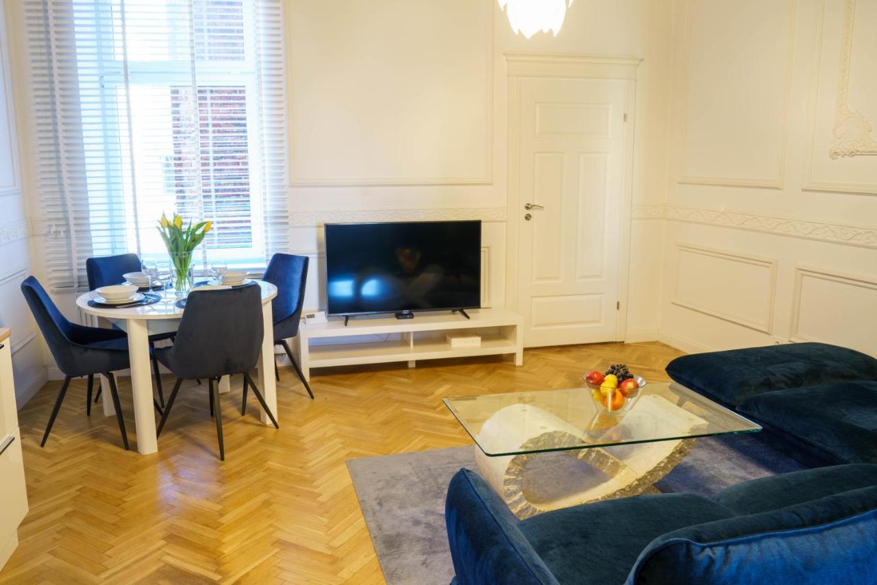 Prestige Apartment Rynek Кельце Екстер'єр фото
